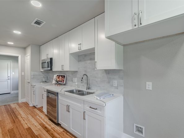 12406 Whittington Drive, Houston TX 77077