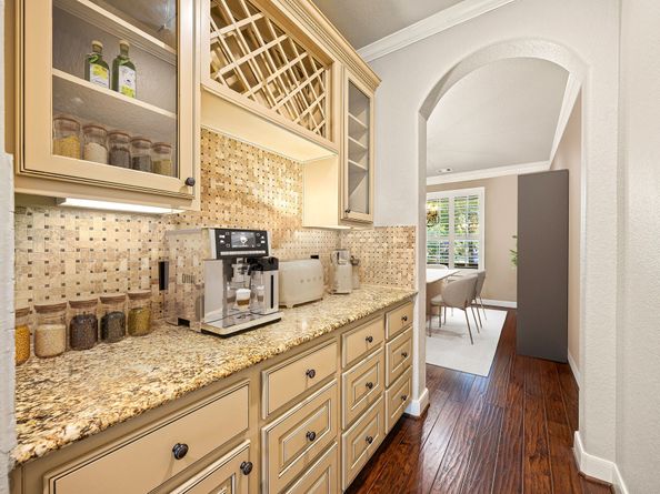 50 N Beech Springs Circle, The Woodlands TX 77389