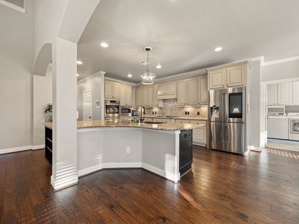 50 N Beech Springs Circle, The Woodlands TX 77389