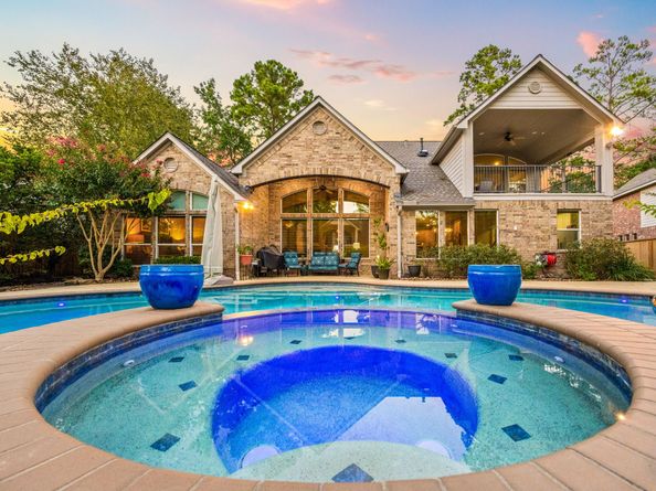 50 N Beech Springs Circle, The Woodlands TX 77389
