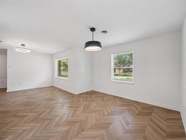 5430 Yarwell Drive, Houston TX 77096