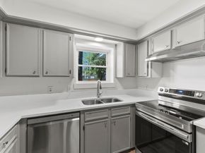 7 Starrush Court, The Woodlands TX 77380