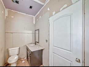 5724 Cavalcade Street, Houston TX 77026