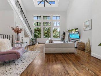 1917 SUMMER Street