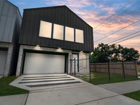 6904 England Street, Houston TX 77021