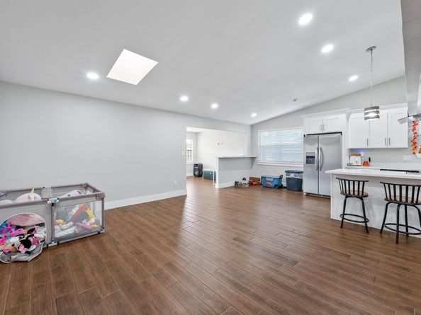 550 Slumberwood Drive, Houston TX 77013