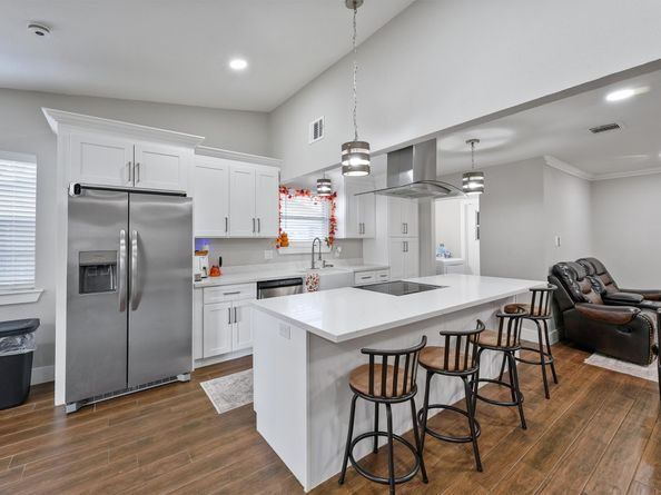 550 Slumberwood Drive, Houston TX 77013