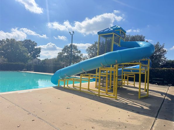 4803 Shadowdale Drive, Houston TX 77041