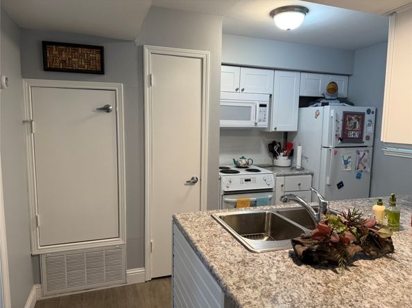 839 Wax Myrtle Lane, Houston TX 77079