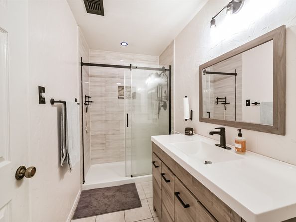15519 Montesa Drive, Houston TX 77083