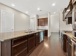 4926 Thunder Creek Ln, Sugar Land TX 77479