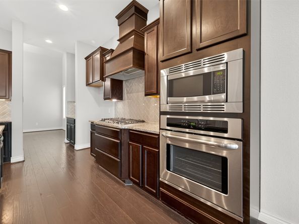 4926 Thunder Creek Ln, Sugar Land TX 77479