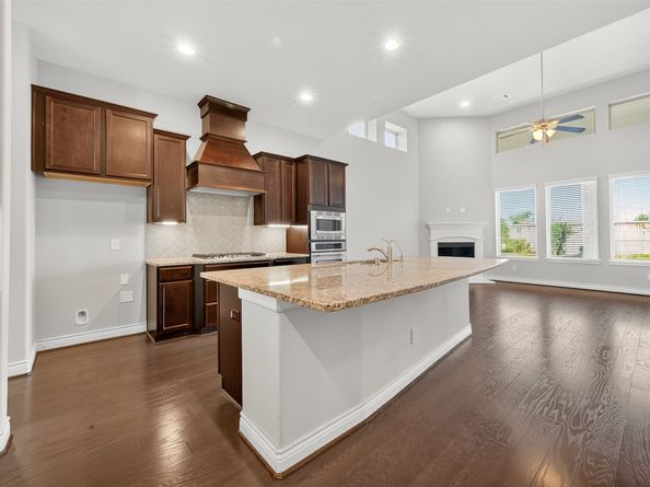 4926 Thunder Creek Ln, Sugar Land TX 77479