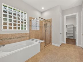 4926 Thunder Creek Ln, Sugar Land TX 77479