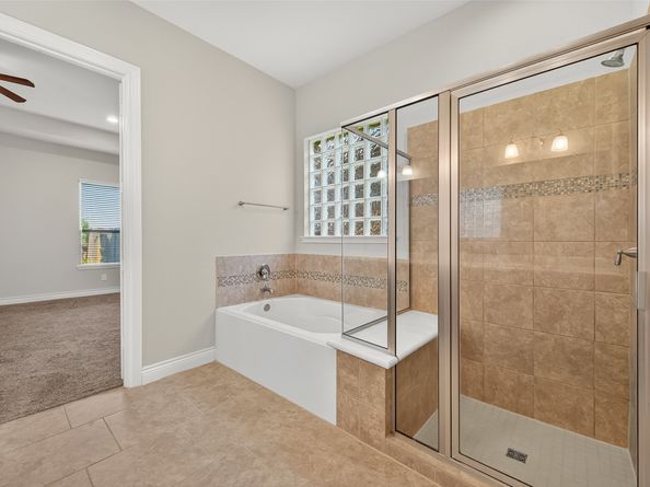 4926 Thunder Creek Ln, Sugar Land TX 77479