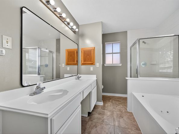 13707 Sablegarden Lane, Houston TX 77014