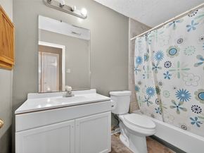 13707 Sablegarden Lane, Houston TX 77014