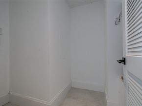 1701 Hermann Drive 20D, Houston TX 77004