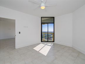 1701 Hermann Drive 20D, Houston TX 77004