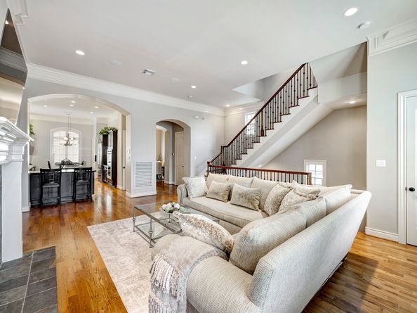 9135 Buffalo Speedway, Houston TX 77025