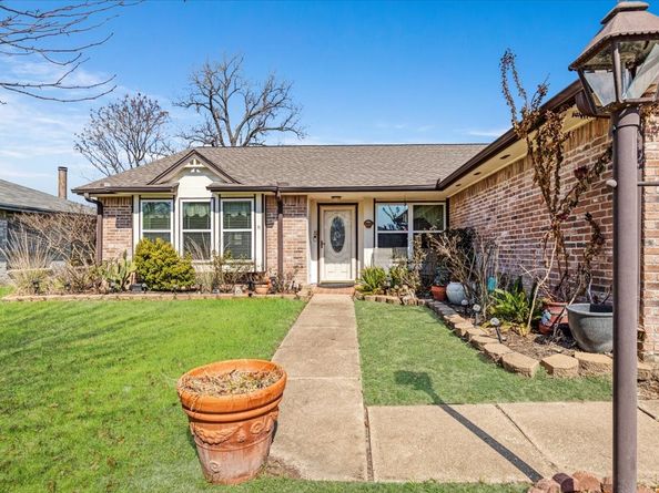 16730 Summer Dawn Lane, Houston TX 77095