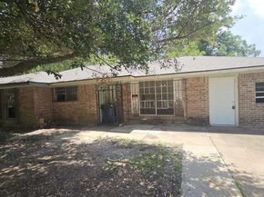 4502 Charriton Drive, Houston TX 77039