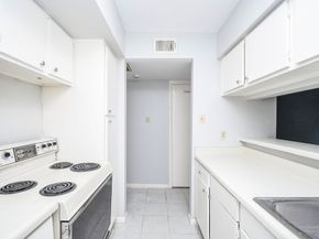 8433 Hearth Drive 1, Houston TX 77054