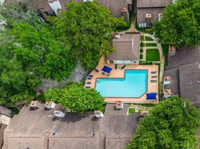 2601 S Braeswood Boulevard 1404, Houston TX 77025