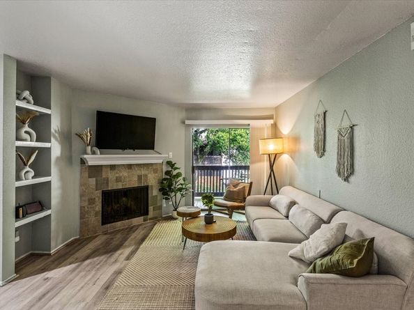 2601 S Braeswood Boulevard 1404, Houston TX 77025