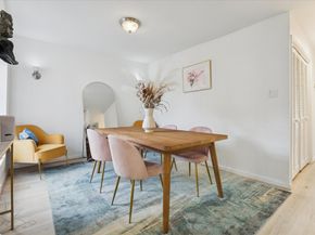 2829 Timmons Lane 184, Houston TX 77027