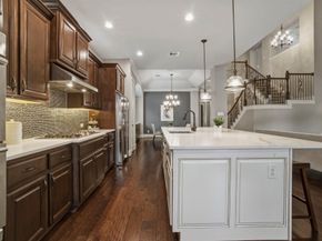 75 W Sawyer Ridge Drive, The Woodlands TX 77389