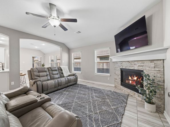 16011 Monument Hill Crossing, Cypress TX 77433