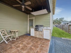 638 Heights Boulevard, Houston TX 77007