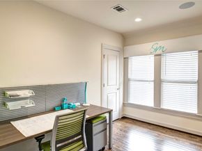 638 Heights Boulevard, Houston TX 77007