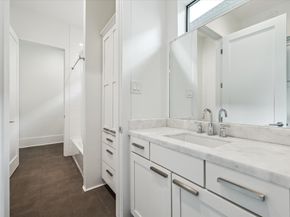 1010 Waltway Drive, Houston TX 77008