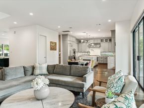 1010 Waltway Drive, Houston TX 77008