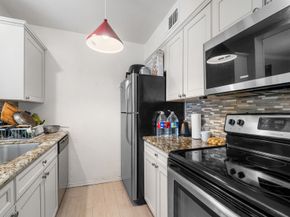 421 Emerson Street 5, Houston TX 77006