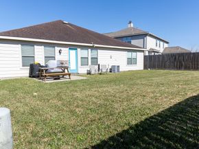 16715 Bending Creek Ln, Friendswood TX 77546