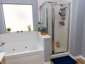 16715 Bending Creek Ln, Friendswood TX 77546