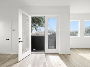 313 N Nagle Street, Houston TX 77003