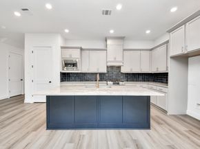 1422 Caywood Lane B, Houston TX 77055