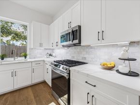 1914 Luna Woods Lane, Houston TX 77055