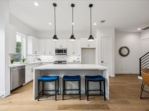 1914 Luna Woods Lane, Houston TX 77055