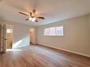 10607 Carlota Court, Houston TX 77096