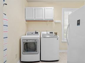 38 E Summer Storm Circle, The Woodlands TX 77381