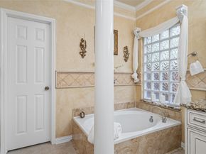 38 E Summer Storm Circle, The Woodlands TX 77381