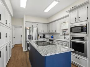 7314 Blenheim Palace Lane, Houston TX 77095