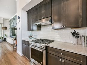 1040 W 26th Street E, Houston TX 77008