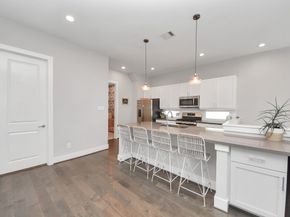 5619 Kansas Street B, Houston TX 77007