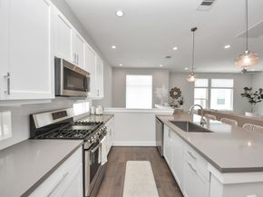 5619 Kansas Street B, Houston TX 77007